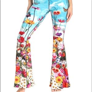 Yoga democracy. Size small. Worn one time.